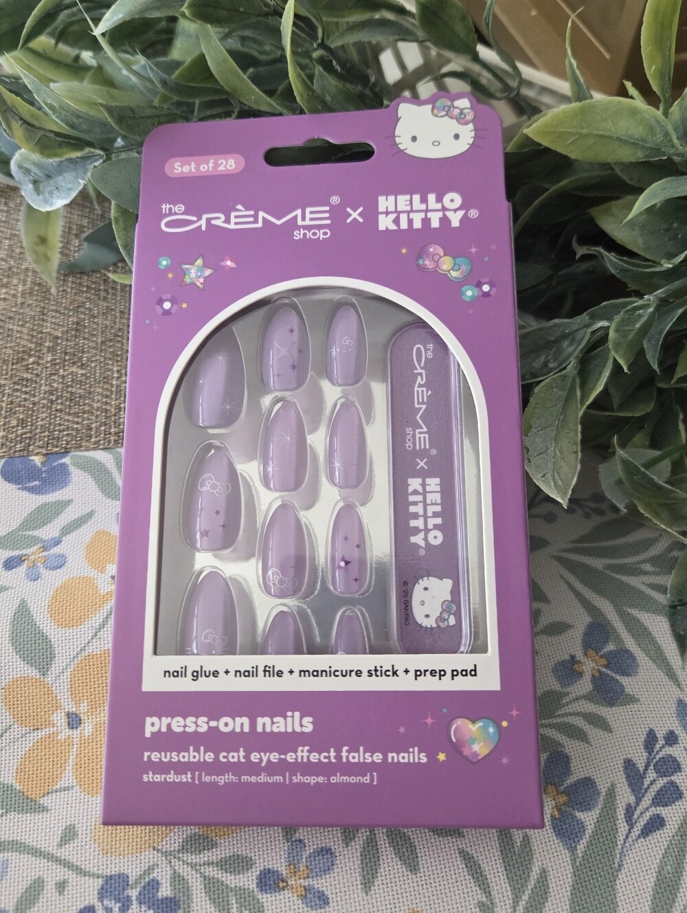Hello Kitty Lavender Purple Press-On Nail Set - Picture 1 of 4